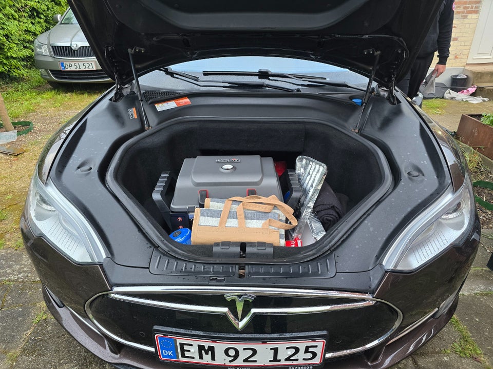 Tesla Model S 85D 7prs 5d
