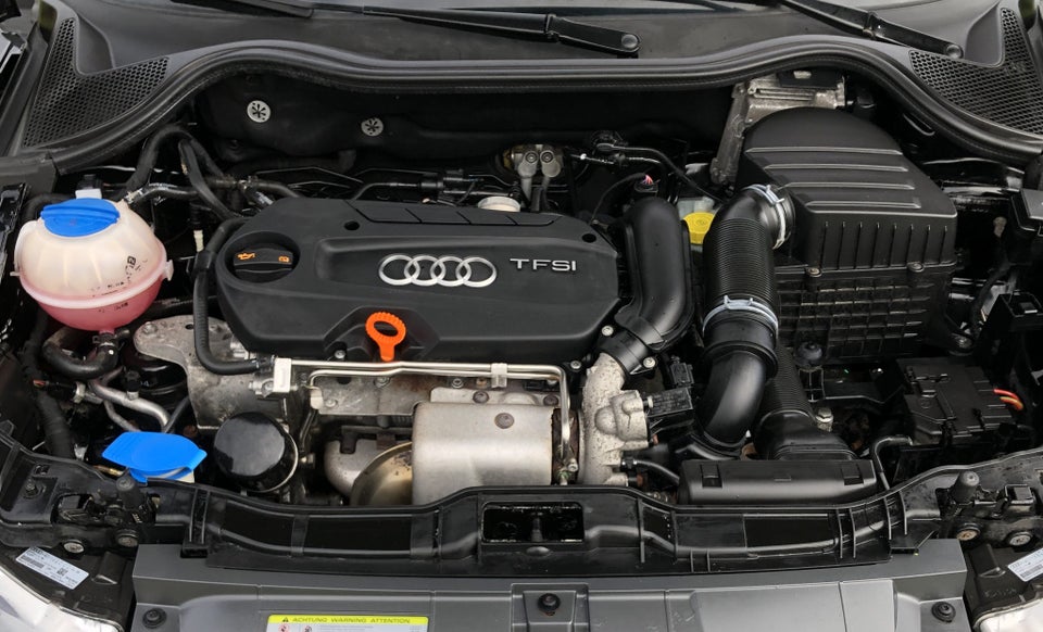 Audi A1 1,4 TFSi 122 Attraction Sportback 5d