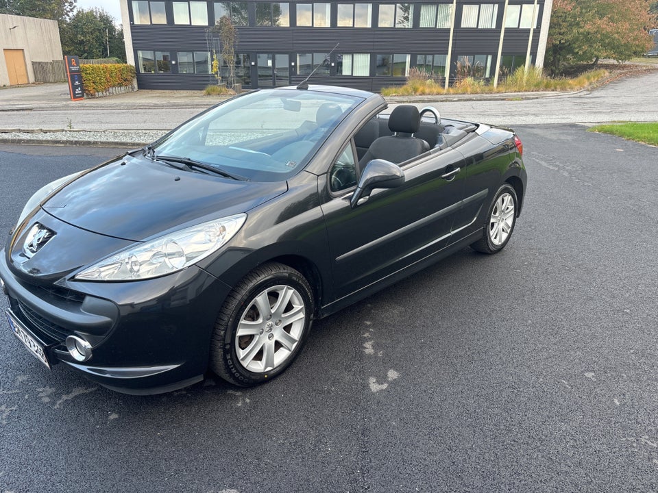 Peugeot 207 1,6 CC 2d