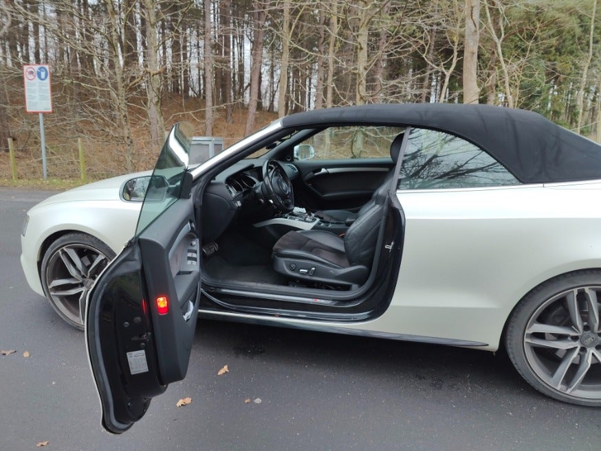 Audi S5 3,0 TFSi Cabriolet quattro S-tr. 2d
