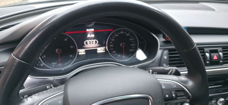 Audi A6 3,0 TDi 218 S-line Avant S-tr. 5d
