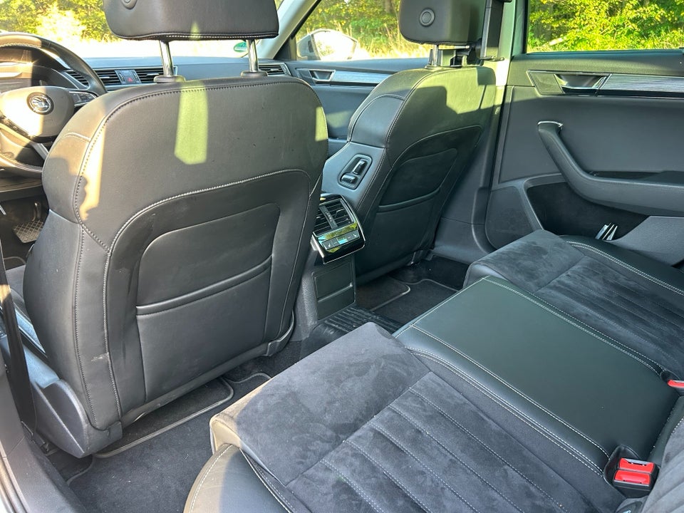 Skoda Superb 1,4 TSi iV Plus Combi DSG 5d