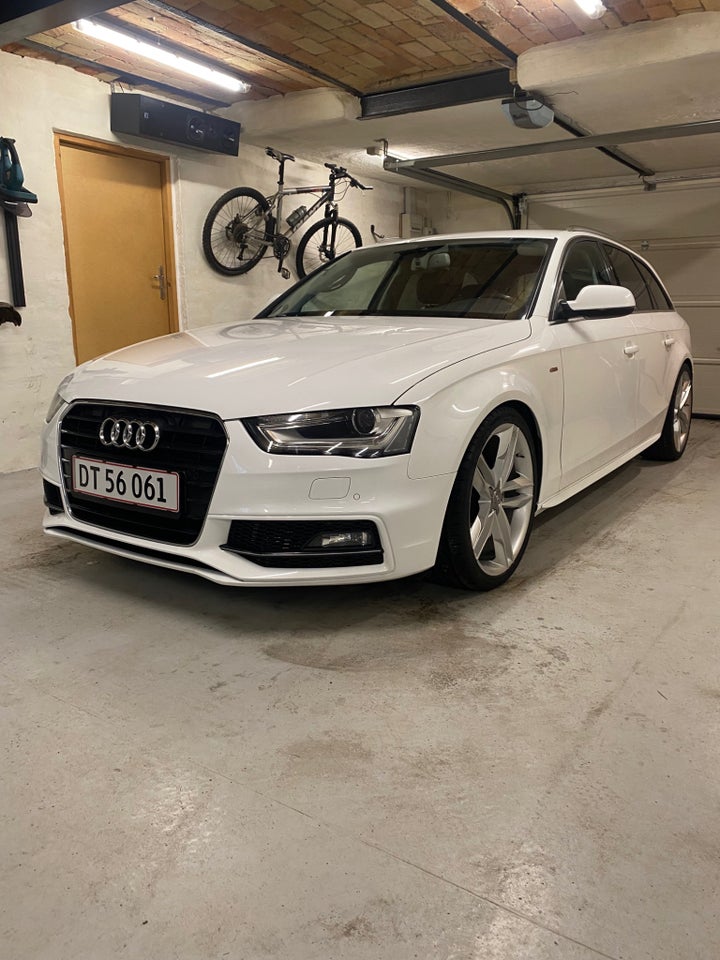 Audi A4 2,0 TDi 190 S-line Avant Multitr. 5d