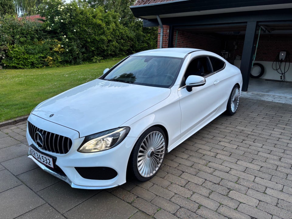 Mercedes C220 d 2,2 AMG Line Coupé aut. 2d