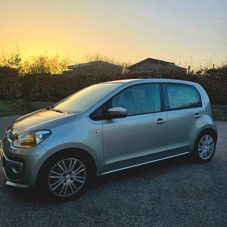 VW Up! 1,0 MPi 60 Move Up! ASG BMT 5d