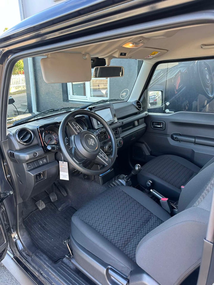 Suzuki Jimny 1,5 Touch AllGrip Van 3d