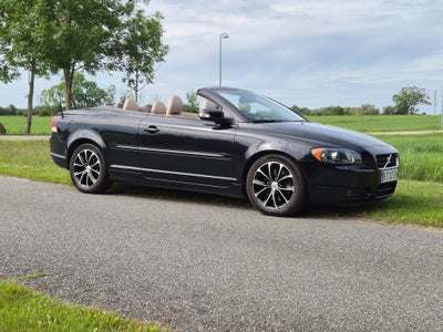 Volvo C70 2,5 T5 Summum aut. 2d