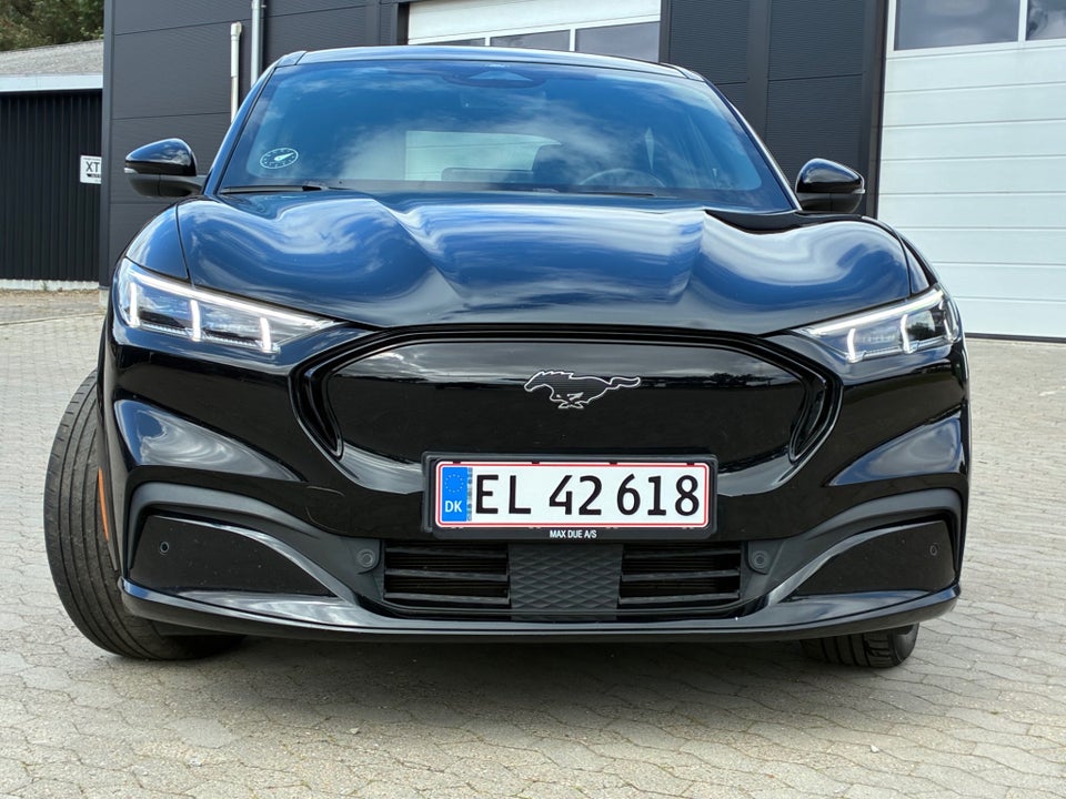 Ford Mustang Mach-E 98 Extended Range AWD 5d