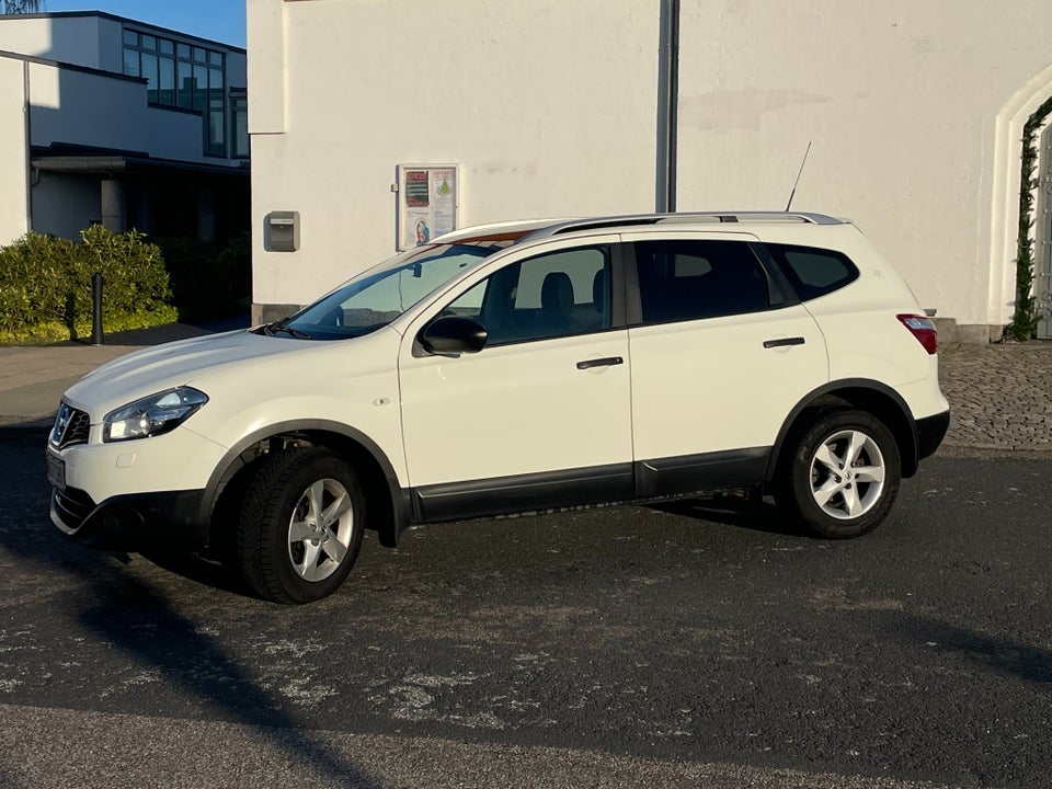 Nissan Qashqai+2 1,6 Visia 7prs 5d