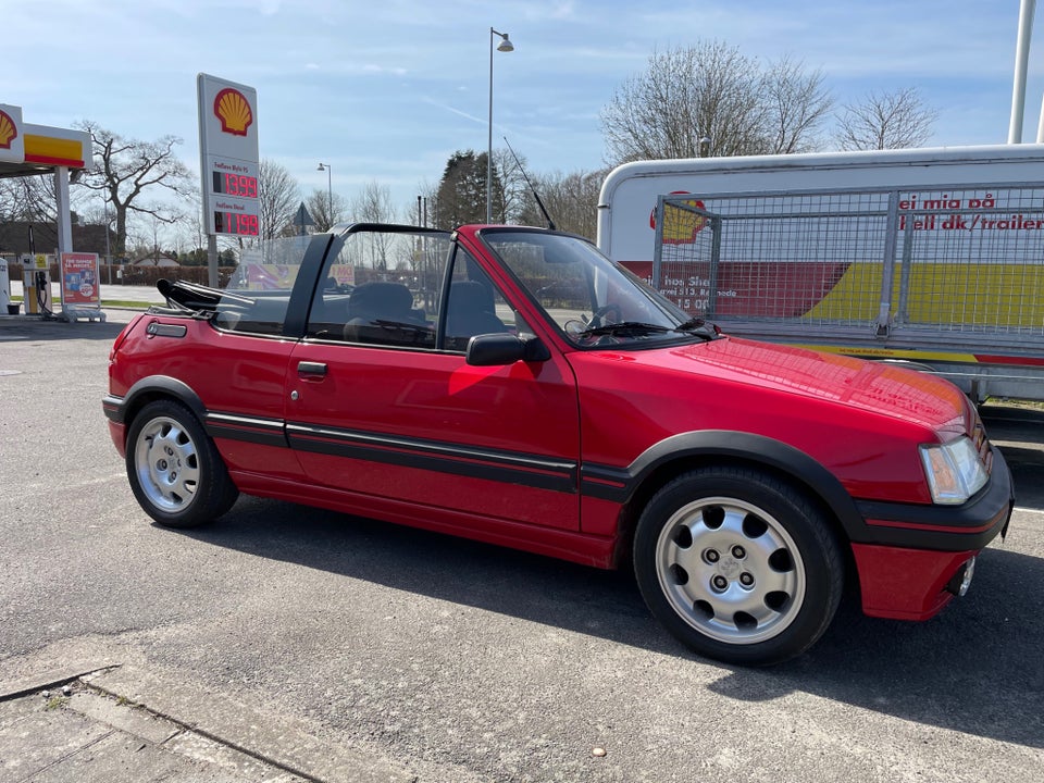 Peugeot 205 1,9 CTi Cabriolet 2d