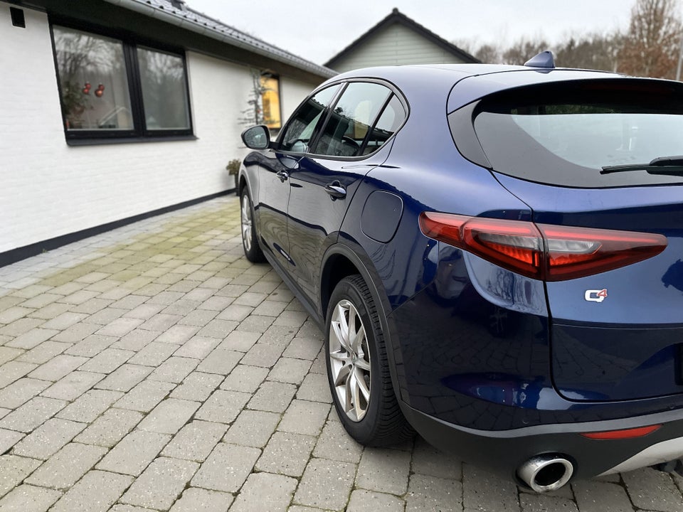 Alfa Romeo Stelvio 2,2 JTD 210 Super aut. Q4 5d