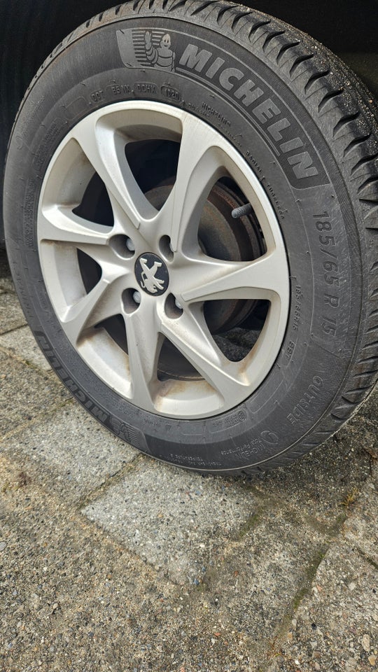 Peugeot 208 1,2 PureTech 82 Envy 5d