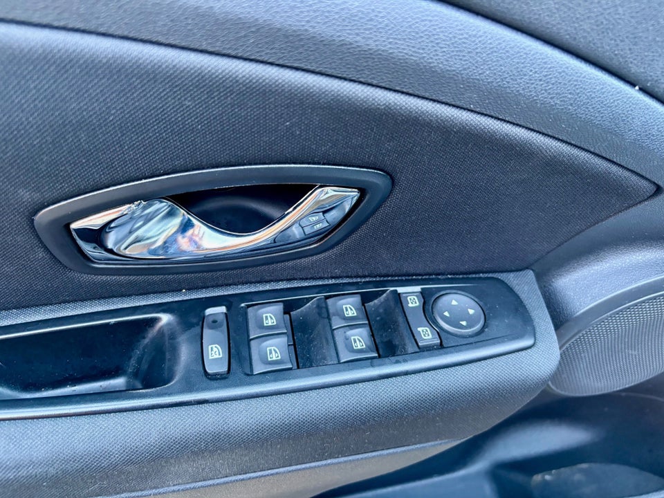 Renault Megane III 1,5 dCi 110 Expression Sport Tourer 5d