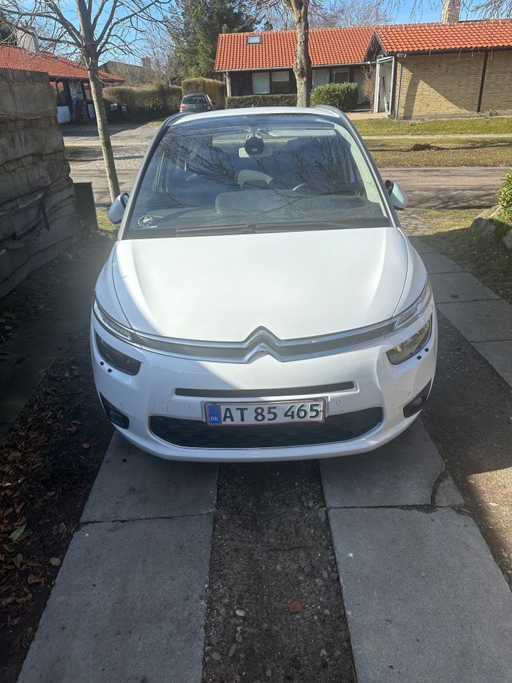 Citroën Grand C4 Picasso 1,6 e-HDi 115 Intensive 7prs 5d