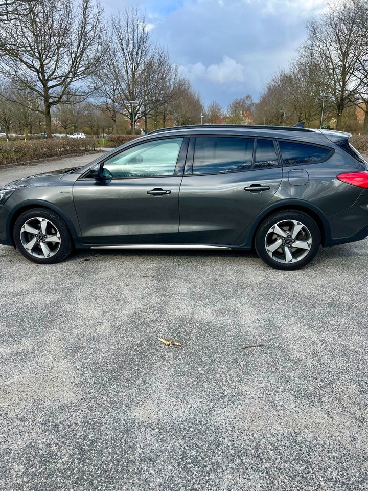 Ford Focus 1,5 EcoBlue Titanium Van 5d