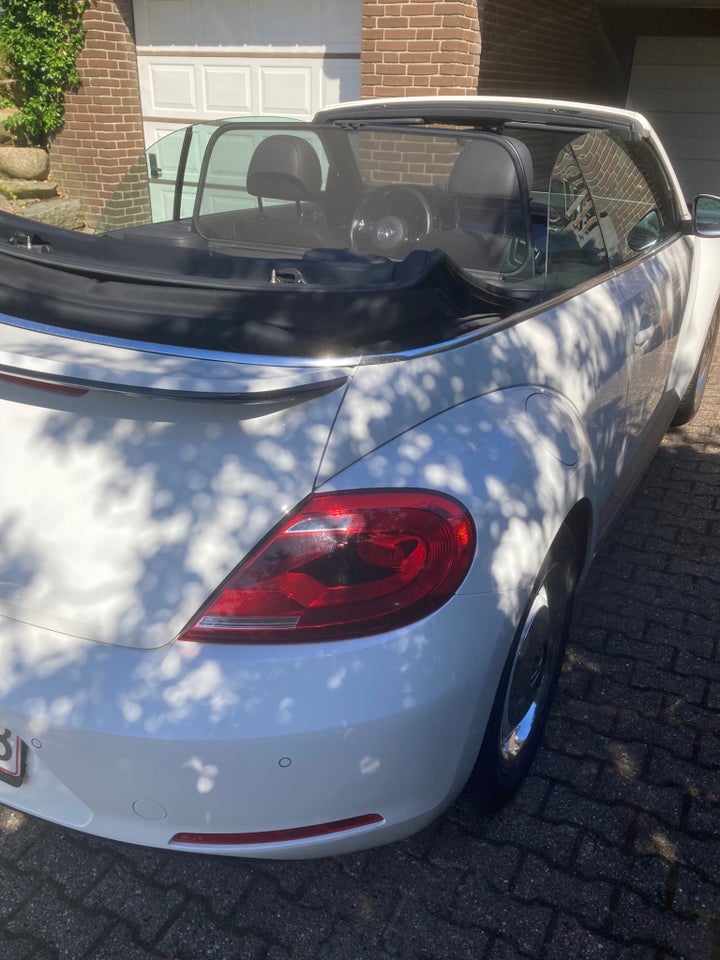 VW The Beetle 1,2 TSi 105 Design Cabriolet 2d