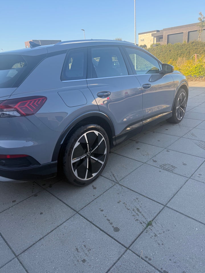 Audi Q4 e-tron 40  5d