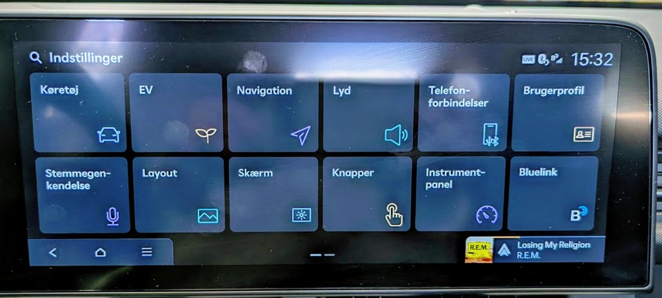 Hyundai Kona 48 EV Essential 5d