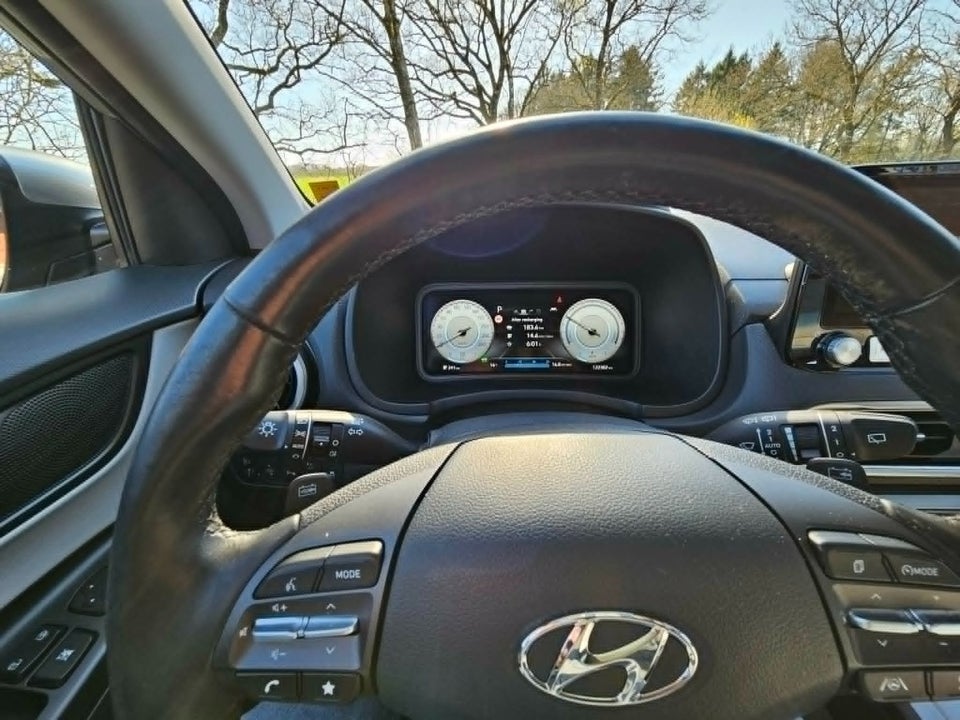 Hyundai Kona 64 EV Advanced Premium 5d
