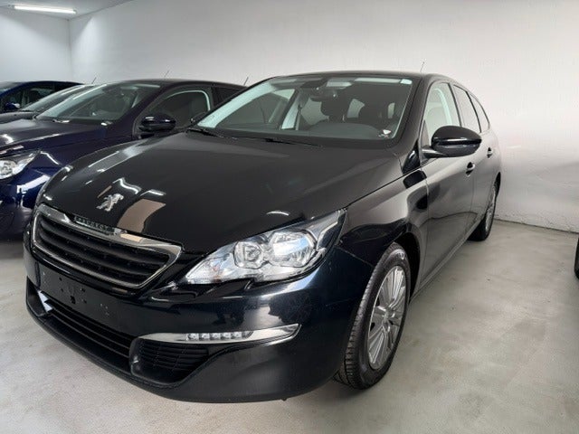 Peugeot 308 1,2 e-THP 110 Active SW 5d