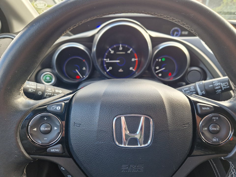 Honda Civic 1,6 i-DTEC Elegance 5d