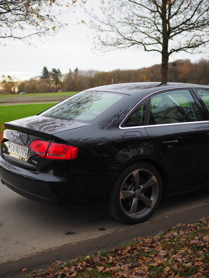 Audi A4 2,0 TFSi 211 4d