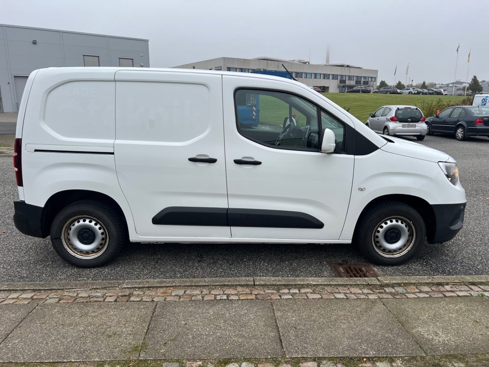 Opel Combo 1,5 D 102 Enjoy L1V1