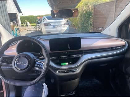 Fiat 500e 42 Icon 3d