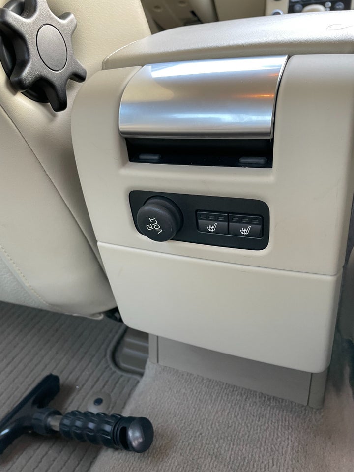 Volvo S80 2,5 T Momentum aut. 4d