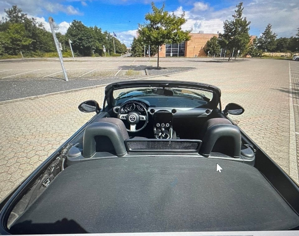 Mazda MX-5 1,8 Roadster 2d