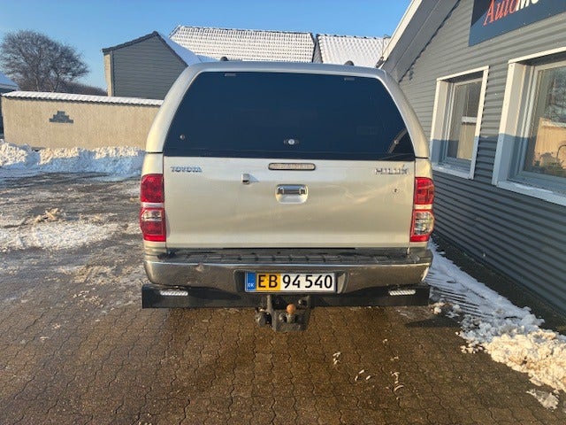 Toyota HiLux 3,0 D-4D Db.Kab aut. 4x4 T4 4d