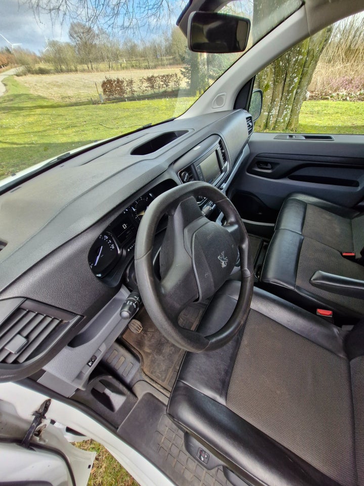 Peugeot Expert 2,0 BlueHDi 120 L2 Premium Van