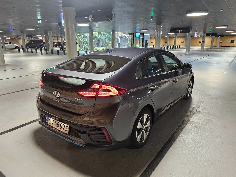 Hyundai Ioniq 1,6 PHEV Premium DCT 5d