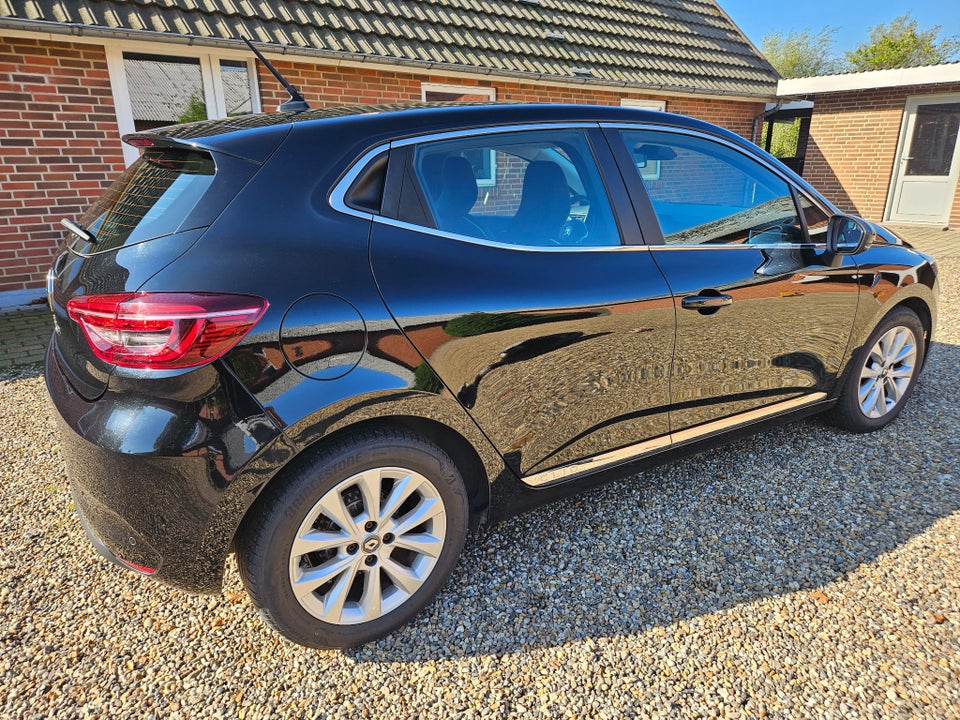 Renault Clio V 1,0 TCe 100 Intens 5d