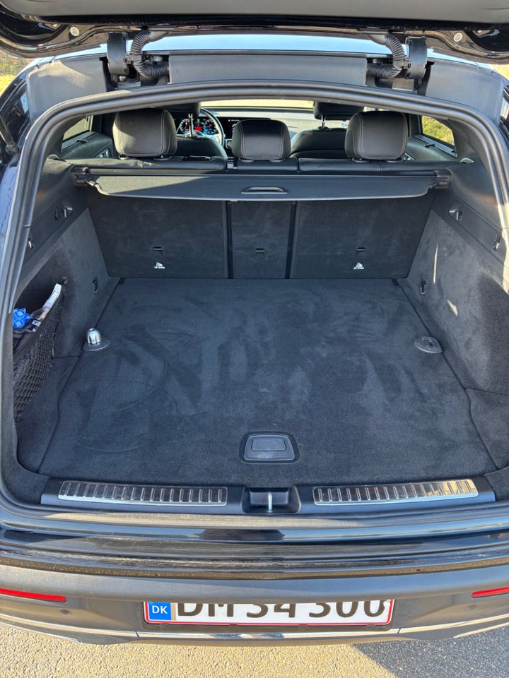 Mercedes EQC400 AMG Line 4Matic 5d