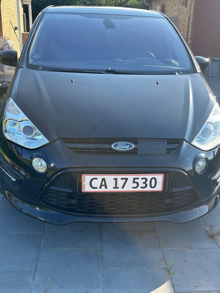 Ford S-MAX 2,0 SCTi 203 Titanium S aut. 5d