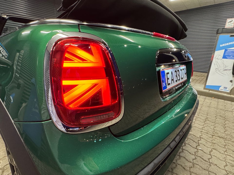 MINI Cooper S 2,0 Essential Cabriolet aut. 2d