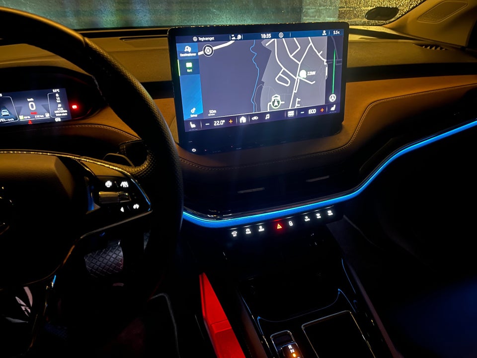 Skoda Enyaq 80 iV Plus ecoSuite 5d