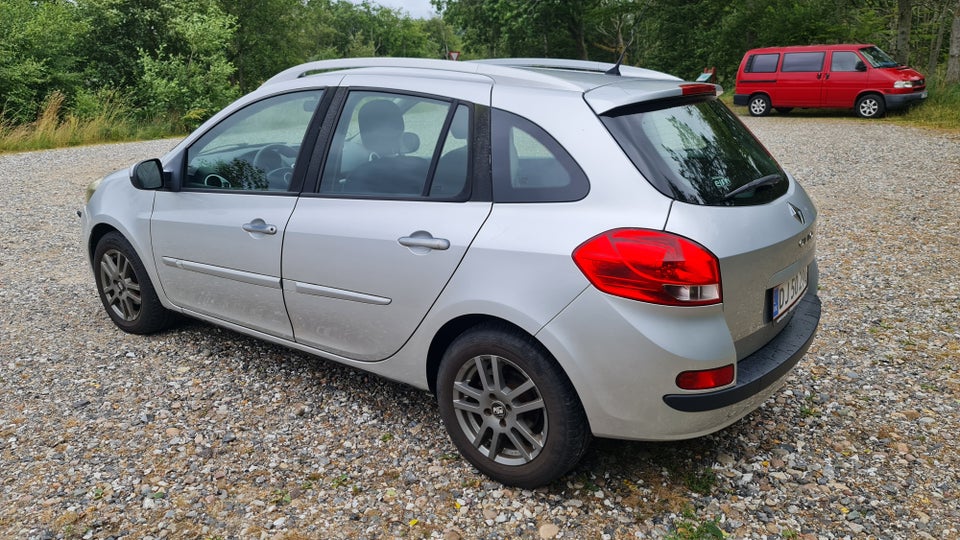 Renault Clio III 1,5 dCi 75 Avantage Sport Tourer 5d