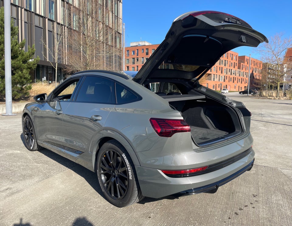 Audi e-tron 55 Black Edition S-line Sportback quattro 5d