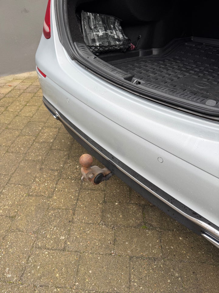 Mercedes E220 d 2,0 Avantgarde aut. 4d