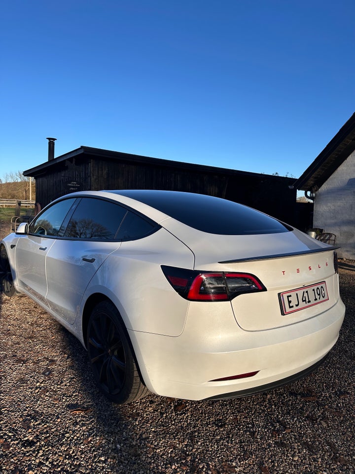 Tesla Model 3 Performance AWD 4d