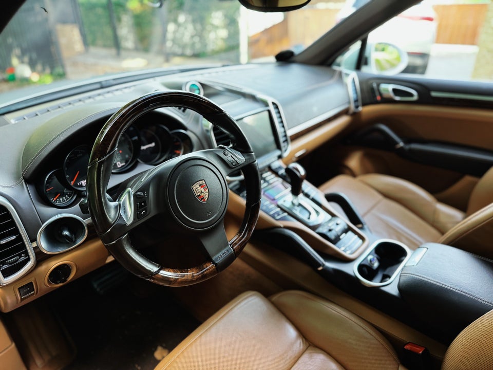 Porsche Cayenne S 4,8 Tiptr. 5d