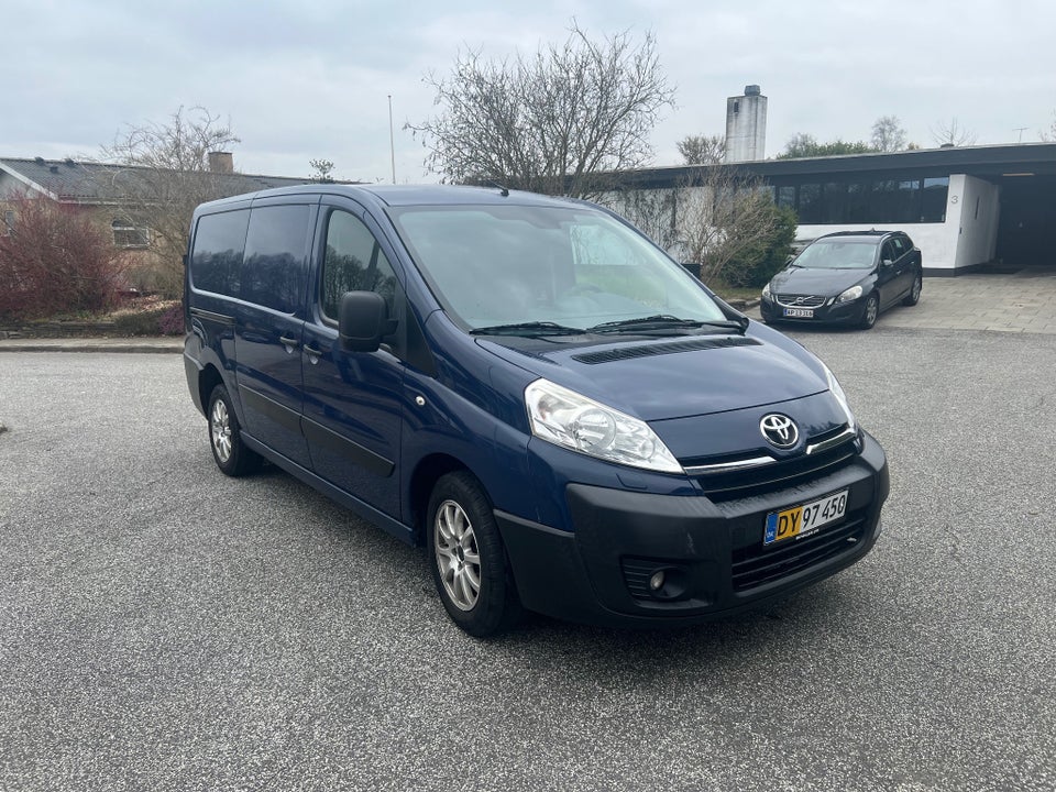 Toyota ProAce 2,0 D 128 T3 L2H1 5d