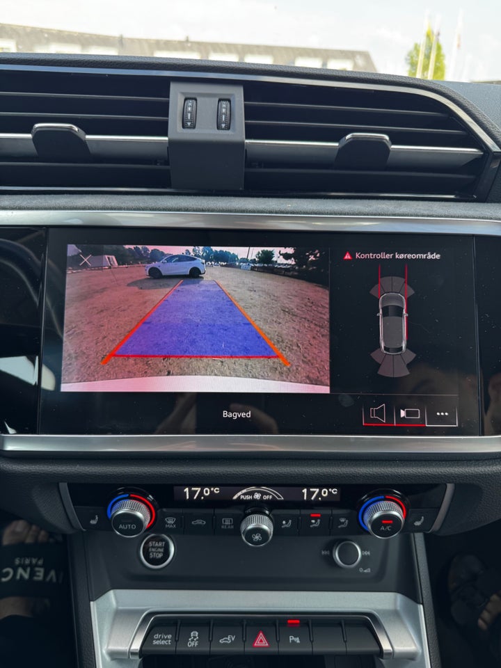 Audi Q3 45 TFSi e Attitude plus Sportback S-tr. 5d