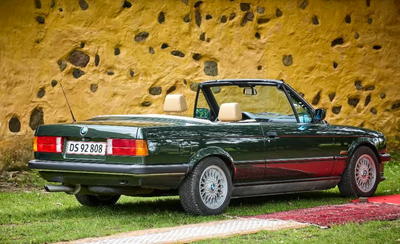 BMW 325i 2,5  2d