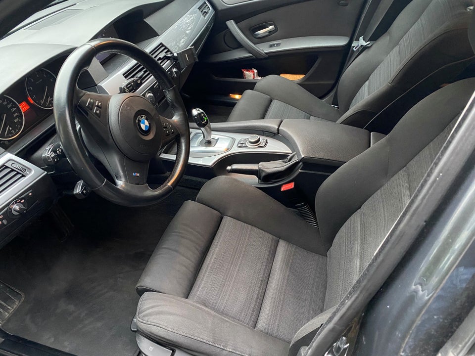 BMW 525i 3,0 Touring Steptr. 5d