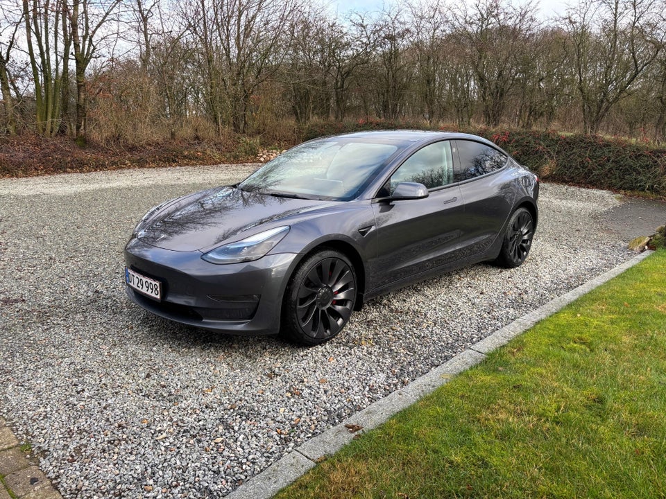 Tesla Model 3 Performance AWD 4d