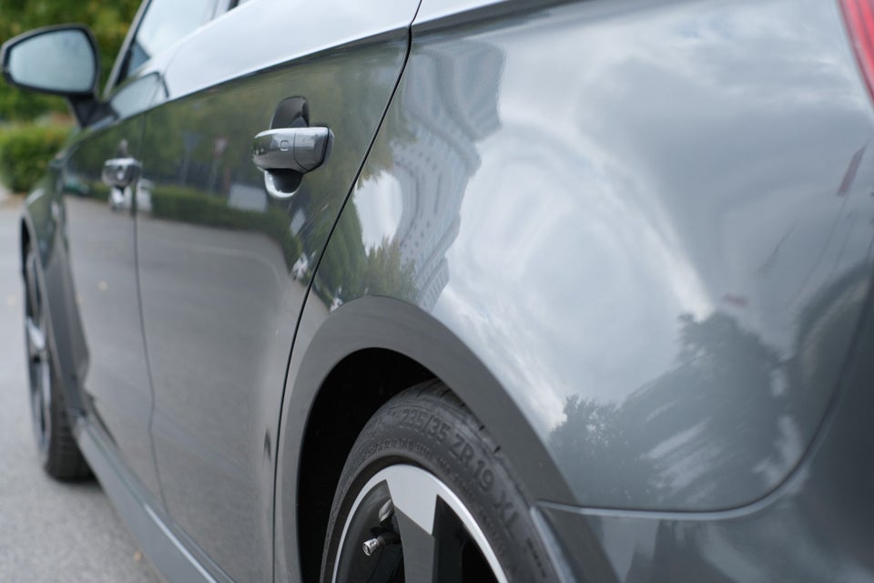 Audi RS3 2,5 TFSi Sportback quattro S-tr. 5d