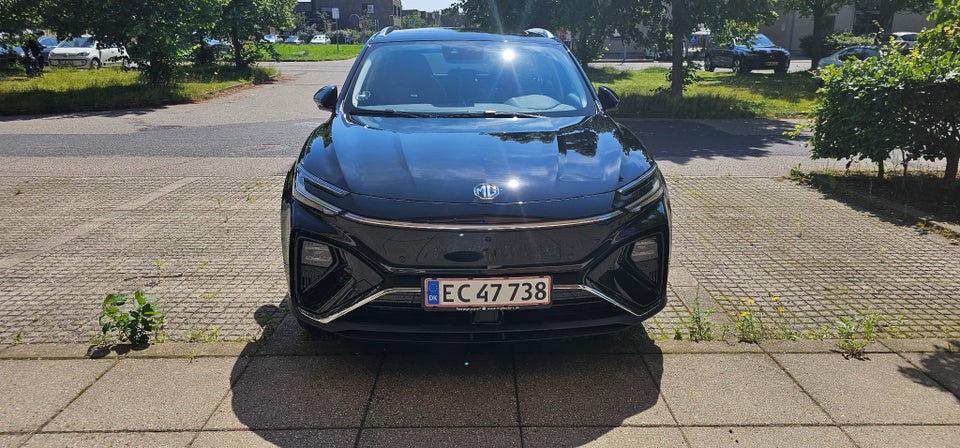 MG Marvel R Performance 5d